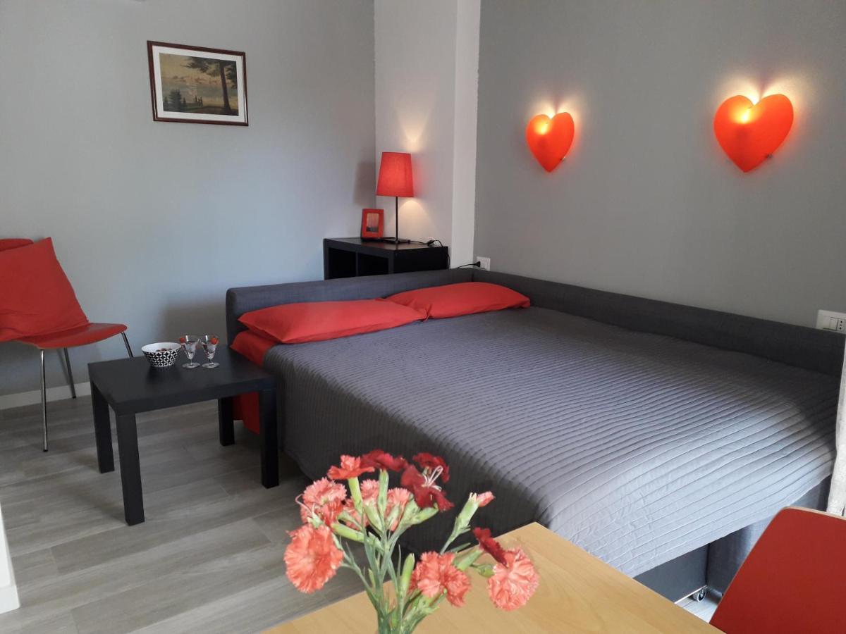 New In Center Of Apartment